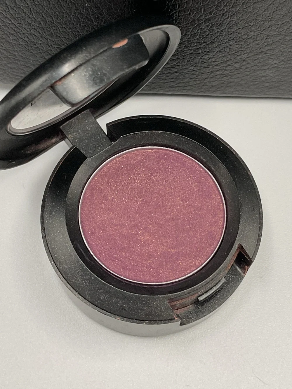 MAC Cosmetics Velvet Eyeshadow in Trax - Swatched &:Discontinued